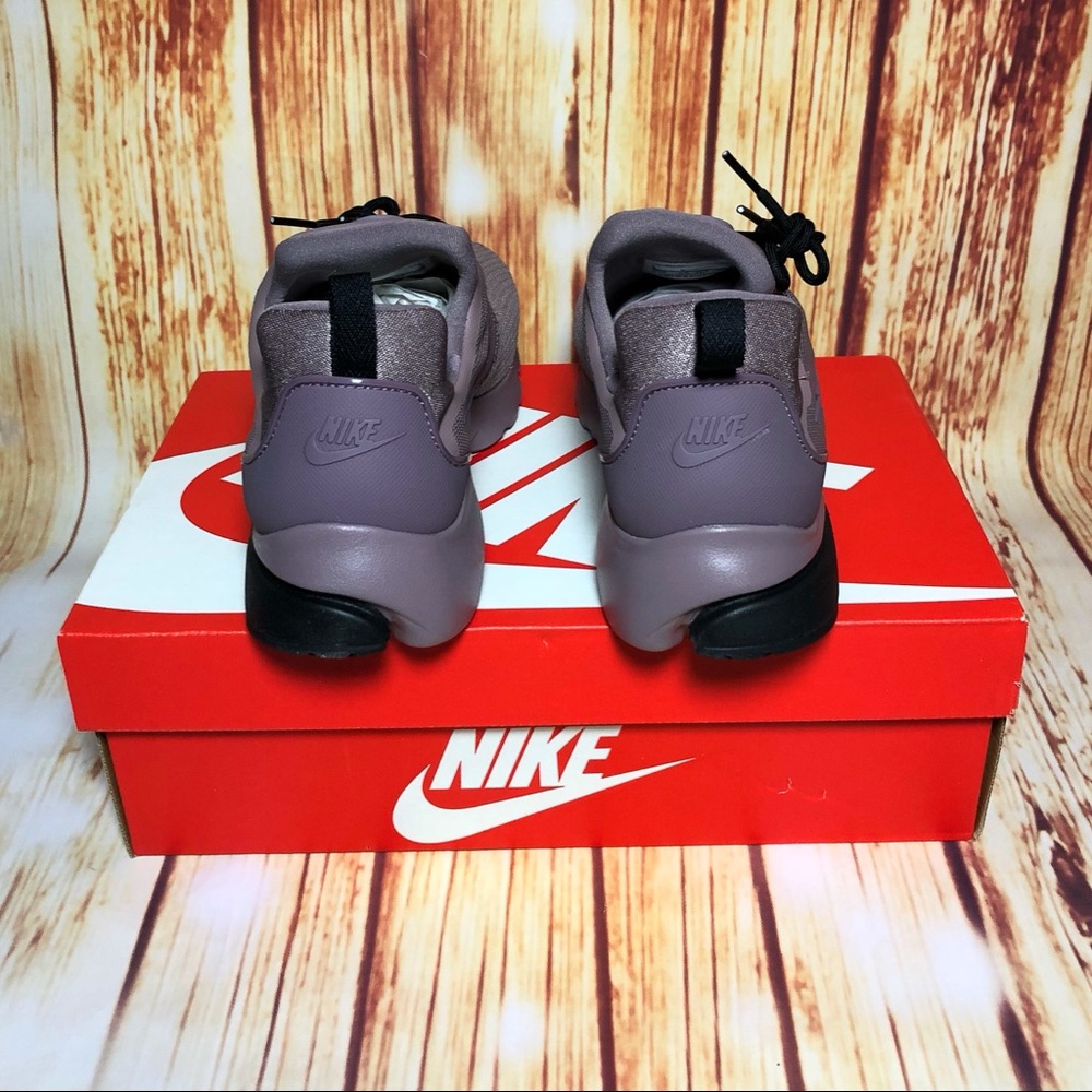 Women’s Nike Presto Fly Taupe/Grey Running Shoes - Picture 5 of 6